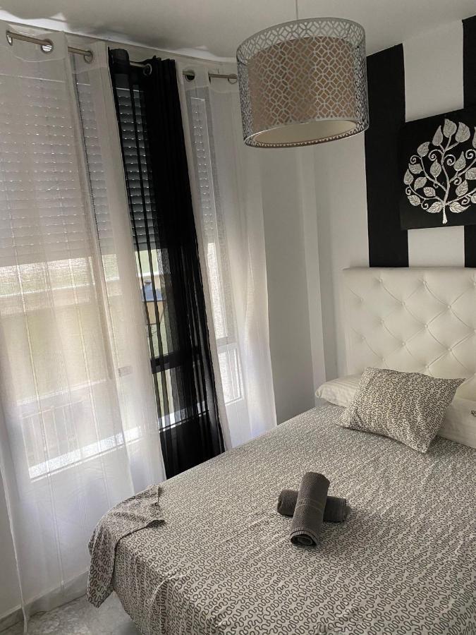 Duplex Centro Apartment กาดิซ ภายนอก รูปภาพ